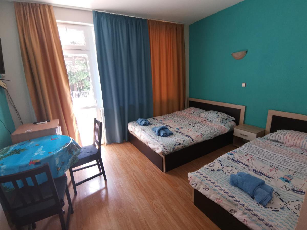 Kazlarov Guest House Kiten  Exteriör bild