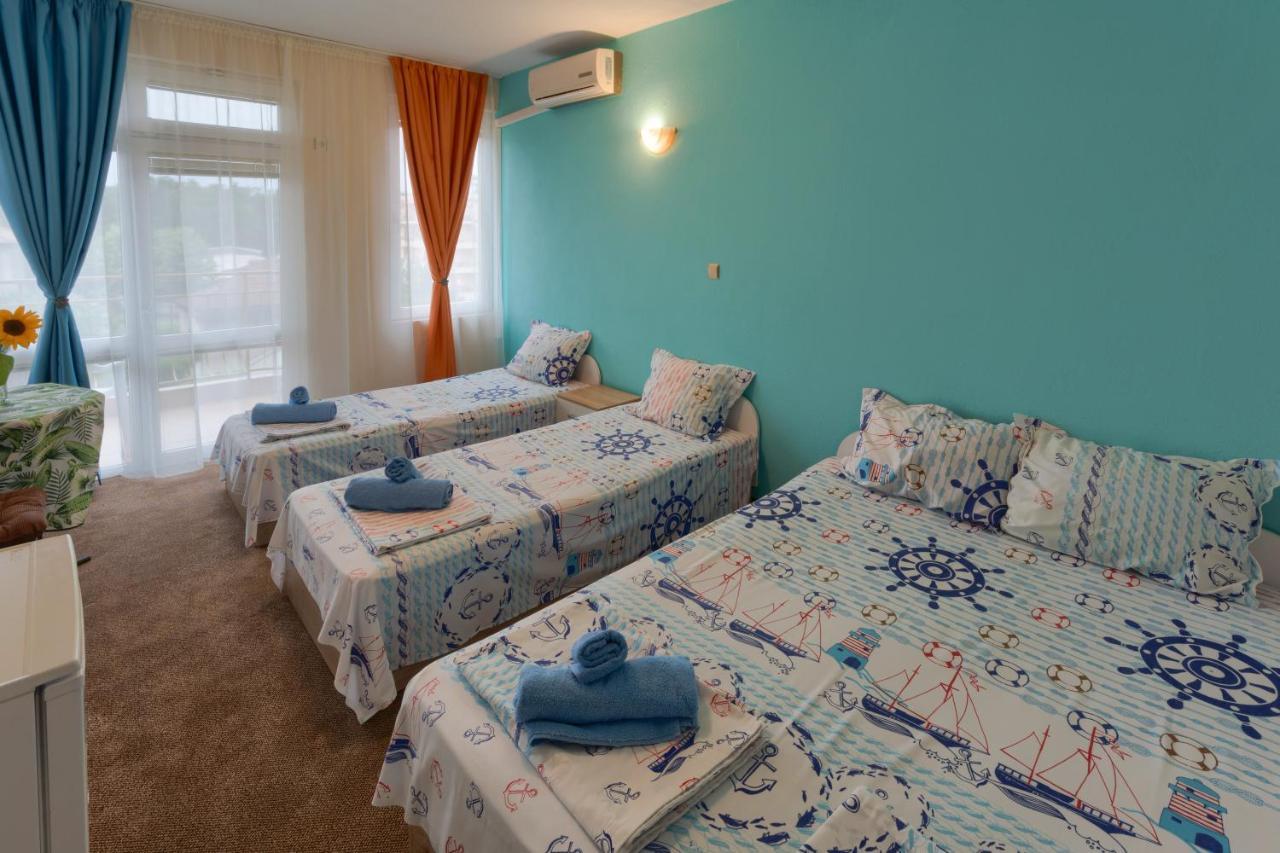 Kazlarov Guest House Kiten  Exteriör bild